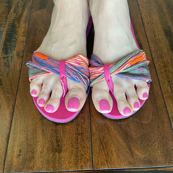 NEW Havaianas sandals 39-40 - Picture 1 of 4
